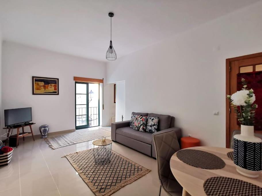 Downtown Apartment Setubal Bagian luar foto